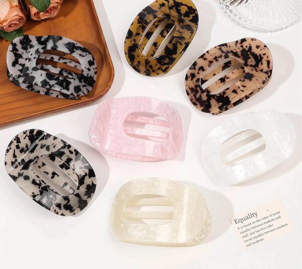 Bon d'achat de 50$ chez ROSIE ONGLERIE & CHOUCHOUS